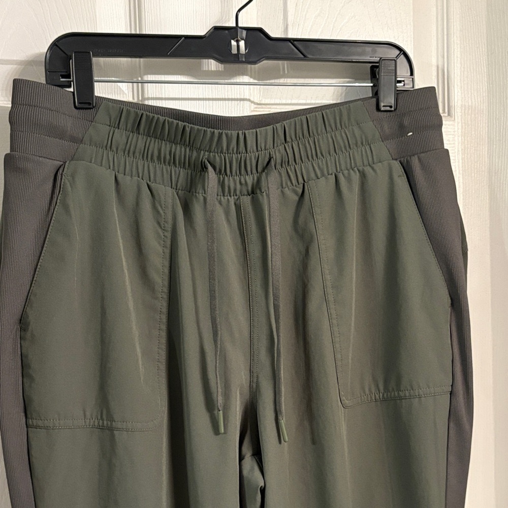 Mondetta Olive and Gray Joggers